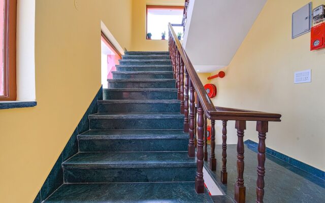 FabHotel Umrao Haveli With Pool