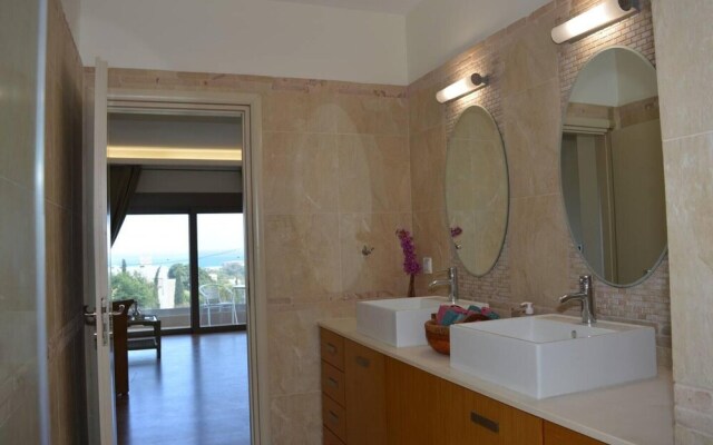 Home21-elegant Spacious Villa-5 min From the Beach