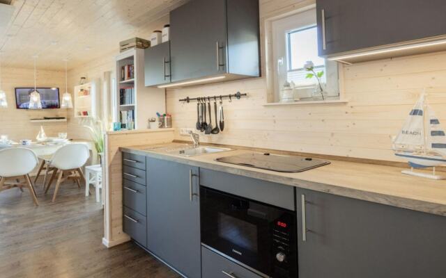 Houseboat Grey Seal Comfortable Vacation Home