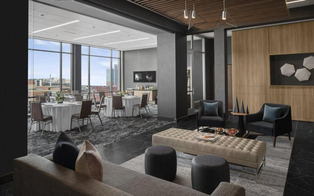AC Hotel by Marriott Columbus Downtown