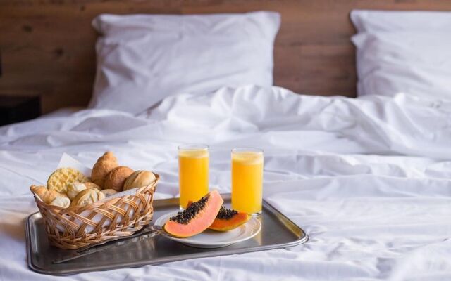 Tout Motel (Adults Only)