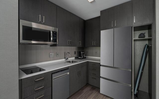 Staybridge Suites Boston Logan Airport - Revere by IHG