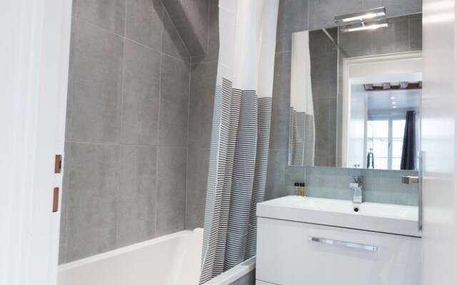 Apart By Jo - Proc 2F