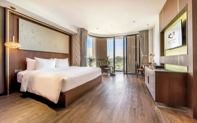 KOI Resort & Residence Da Nang