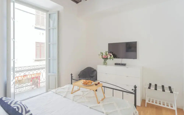 Independence Apartment With Balcony