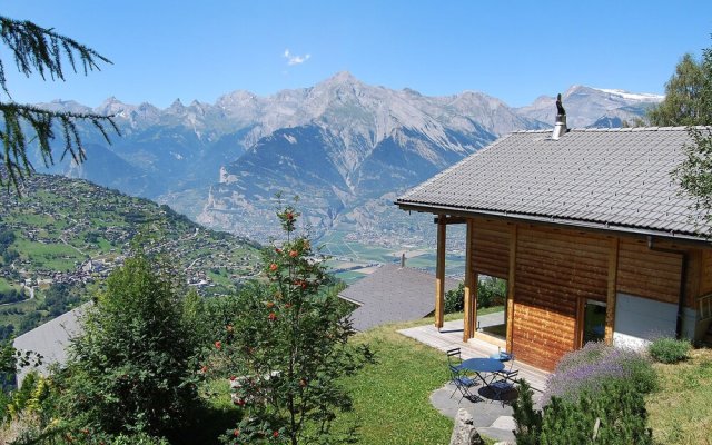 Chalet With in Veysonnaz With Wonderful Mountain View Fur