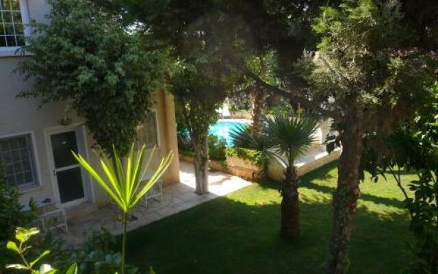 Magicstay - Aparthotel 4 Stars Germasogeia
