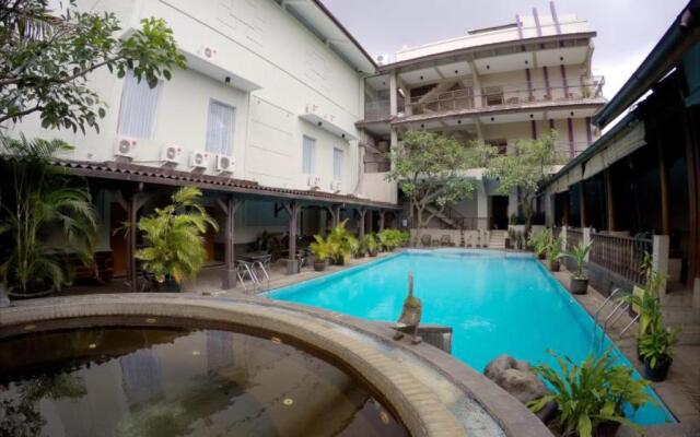 Grand Guci Hotel
