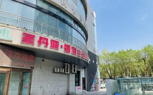 Urumqi Sundan Yakaifu Theme Hotel