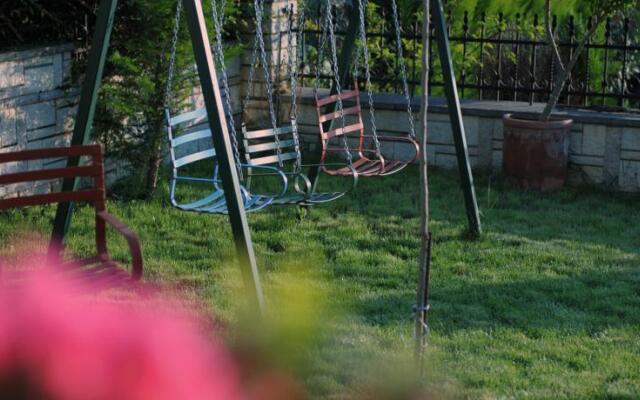 Guesthouse To Tzaki