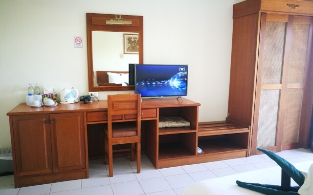 Karon Bungalow