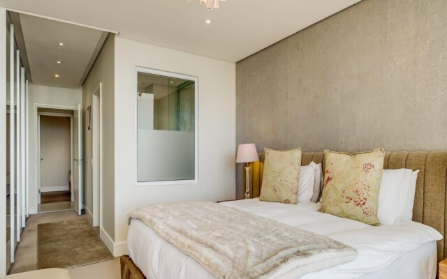 Aqua Views at the Waterclub in Cape Town