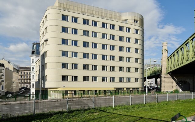 Leonardo Hotel Wien Otto Wagner