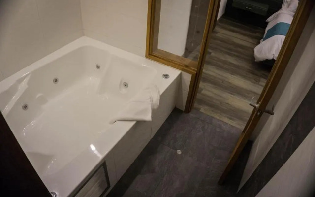 Hotel El Porton De Los Jeroglificos