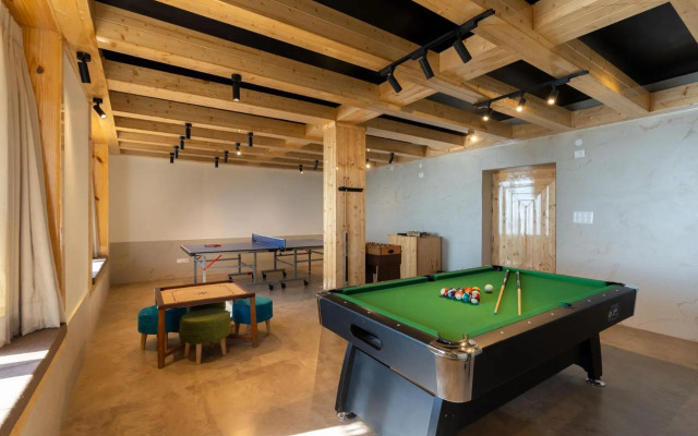 StayVista at DAAFI House with Comp Breakfast