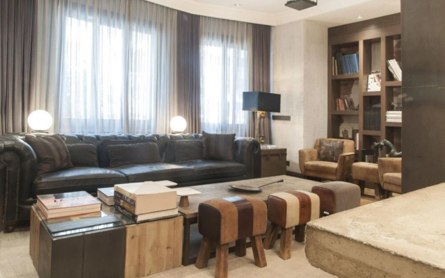 Charming Flat 450 m to City s Mall in Tesvikiye