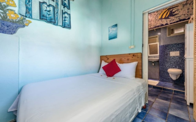 Sunflower Villa Studios By Cmd