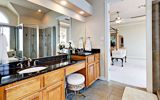 8413 Leander - 4 Br Home