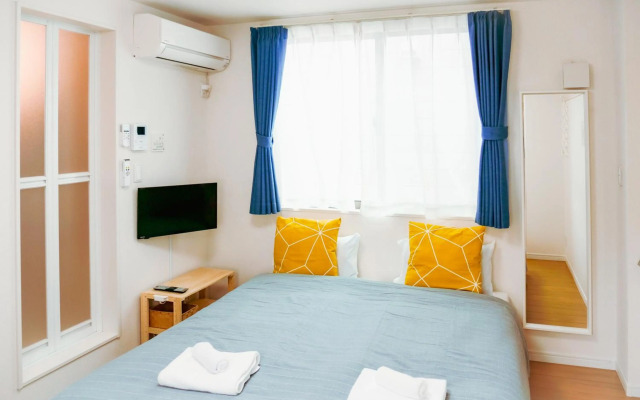Triphome Tateishi New open/2 single beds/big table/300M WiFi