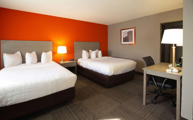 Quality Inn & Suites Hammond Near I-8090