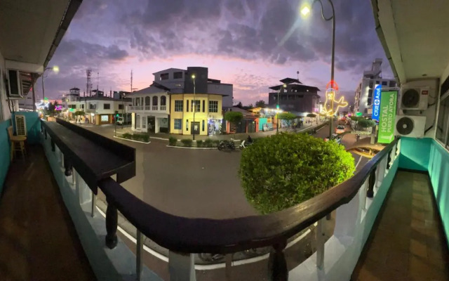 Hostal Puerto Ayora