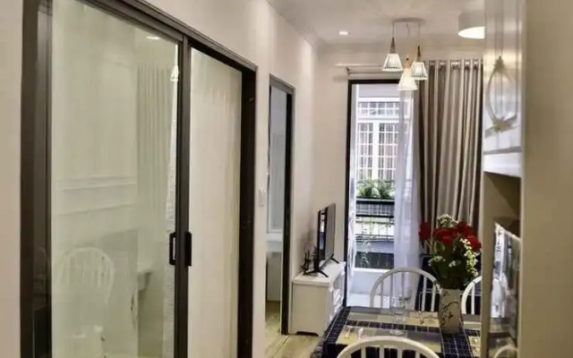 New Luxury Apartment in City Center