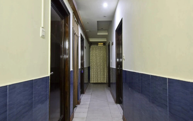 Hotel Vice Roy by OYO Rooms