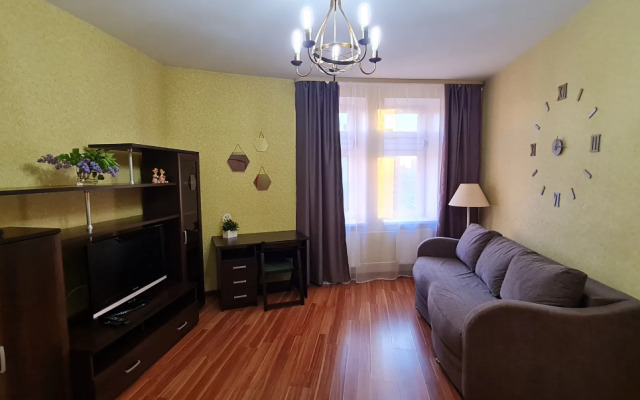 Apartments on Bogatyrsky Avenue