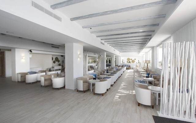 Club Portinatx