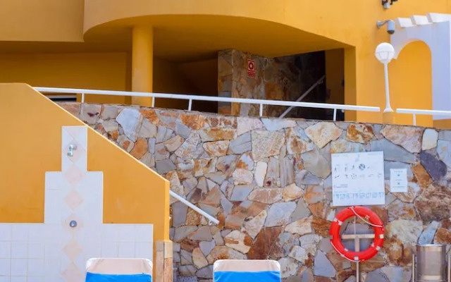 Apartamentos Punta Marina by LIVVO