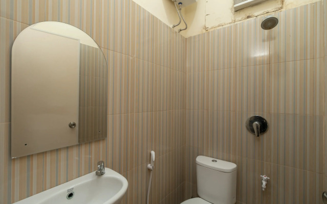RedDoorz near RS Awal Bros Sudirman Pekanbaru