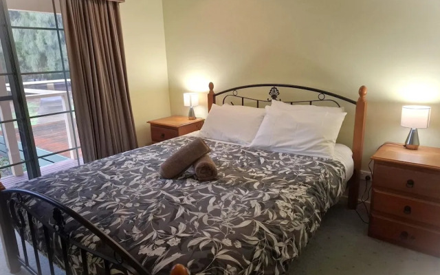 Winbi River Resort Holiday Rentals