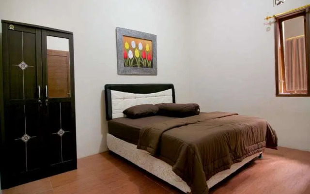 Rumah Dyandra Suryalaya