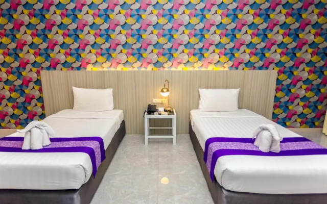 Embryo Hotel