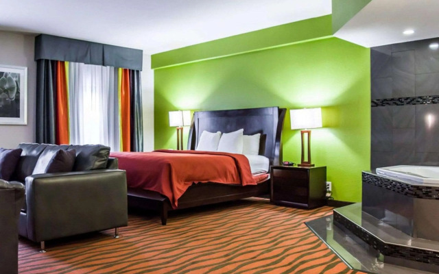 Quality Suites Fort Myers - I-75