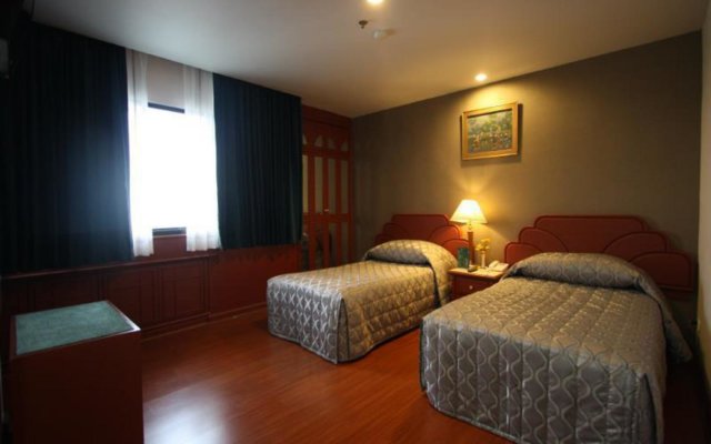 Baiyoke Suite Hotel