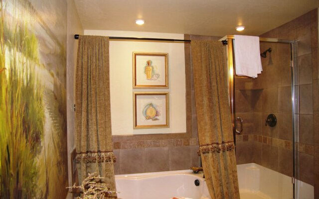 The Cache CUTW 2 Br condo by RedAwning