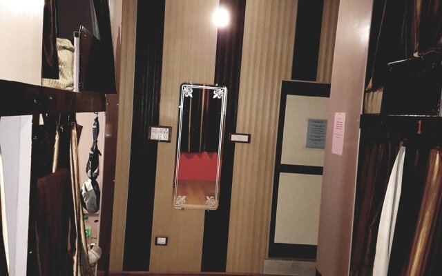 Sonu Guest House - Hostel