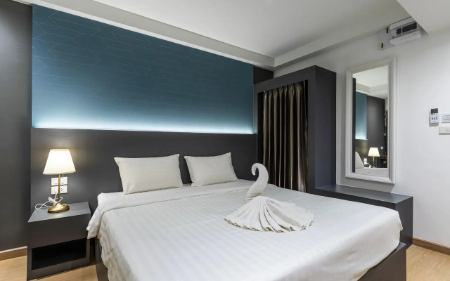 Siam Star Hotel