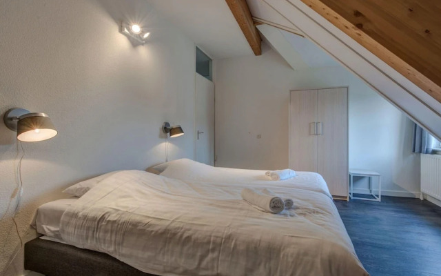 Restyled Villa With Sauna, 1 km. From the Beach
