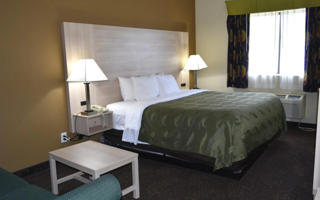 Quality Inn & Suites Brooks Louisville South