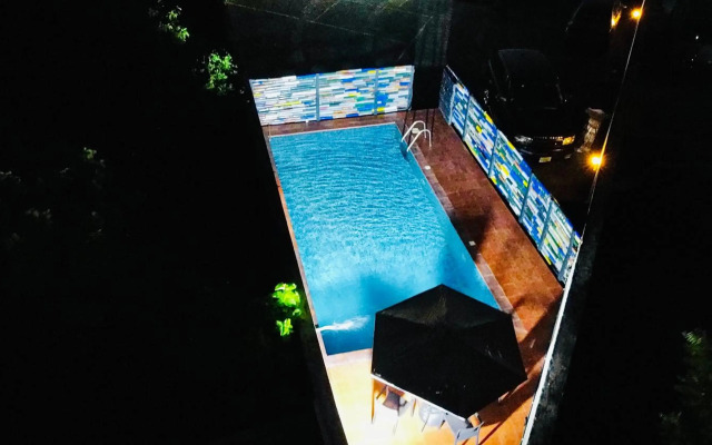 The Zen Loft - 2BR Open Plan Apt W/Pool+Smart Lock