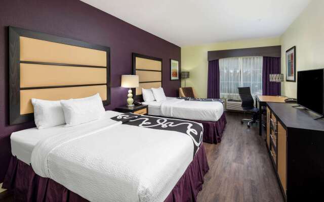 La Quinta Inn & Suites by Wyndham Hinesville - Fort Stewart