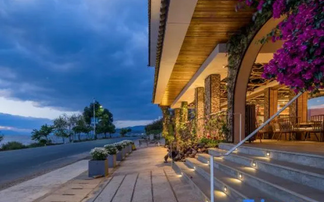 Tinghuatang Seaview Garden Meisu Hotel (Dali Erhai Tianjing)