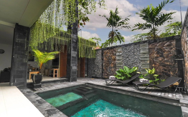Puri Bagus Villa Legian Kuta