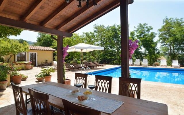 Villa La Terrazza, uncontaminated beauty near Lake Trasimeno