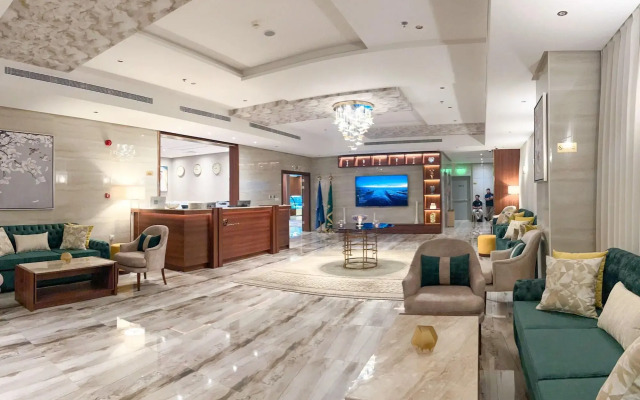 Level Nine Hotel