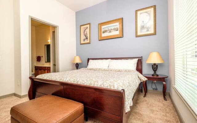 Venetian Penthouse Suite | Downtown Houston