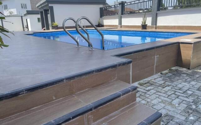 Jotani Living Hotel and Suites