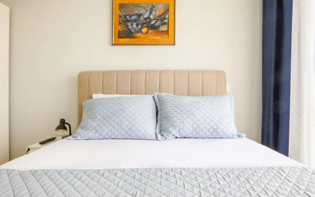 Business-friendly Res With Pool in Fikirtepe